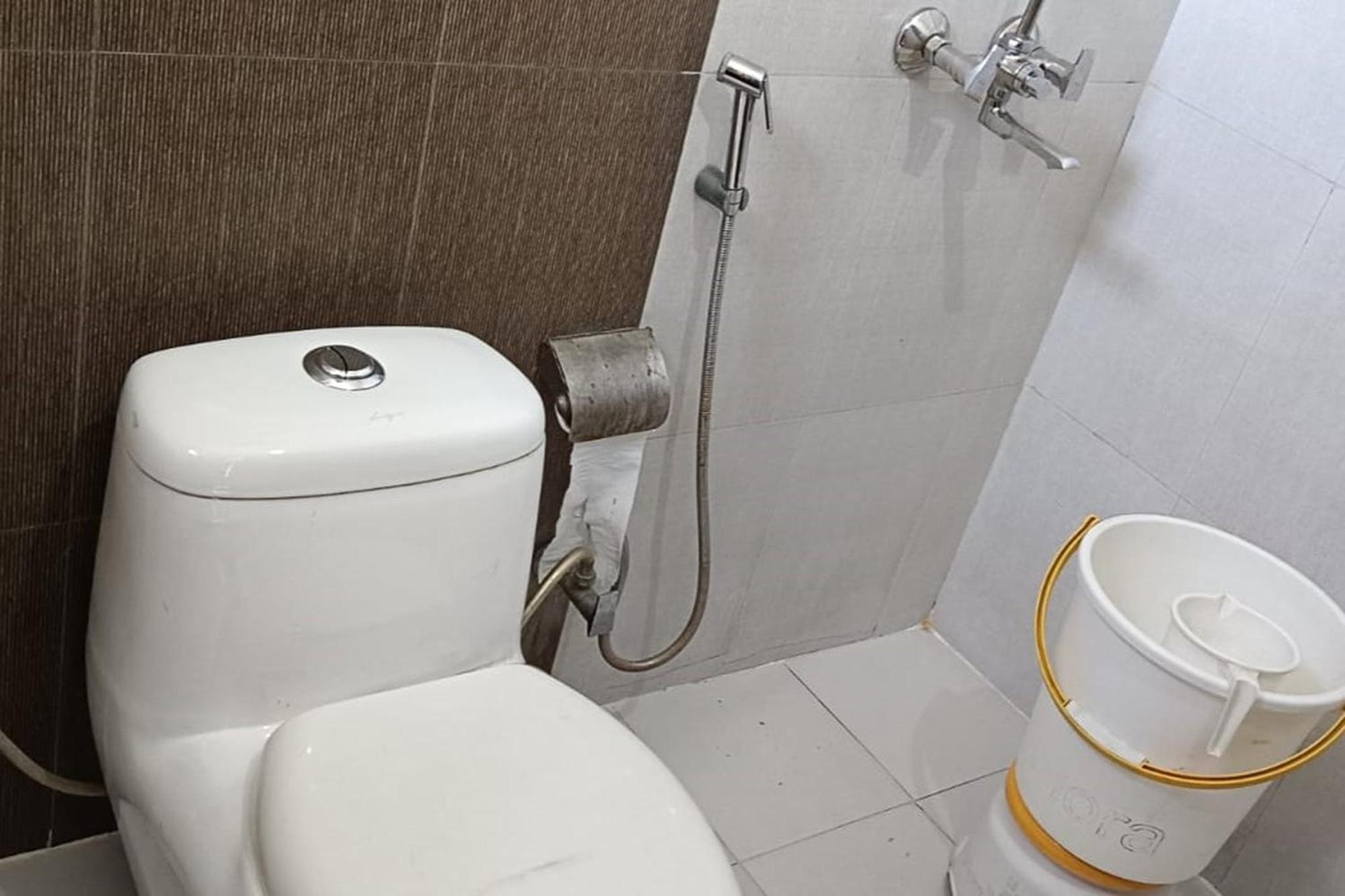 Hotel Shree Kanta Gurgaon Bagian luar foto