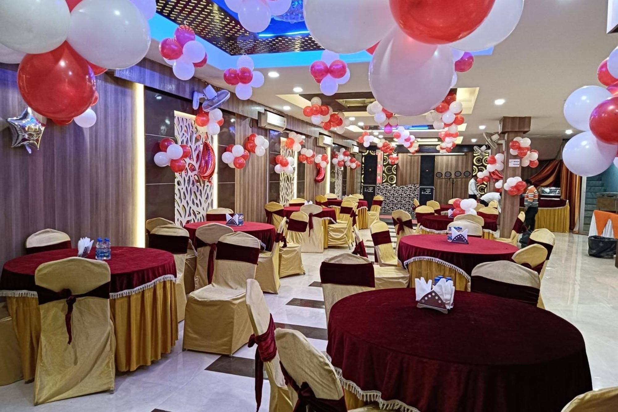 Hotel Shree Kanta Gurgaon Bagian luar foto
